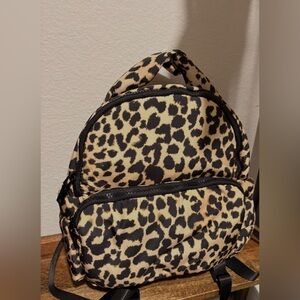 Leopard Print Women's Mini Backpack 🤎🐆